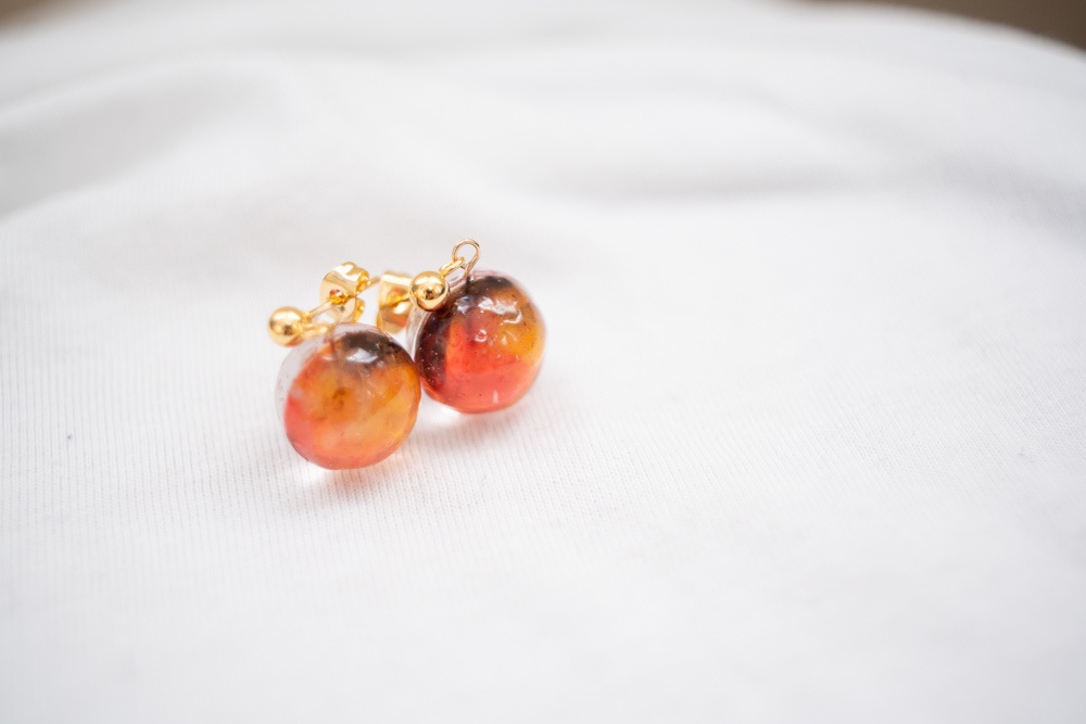 鬼滅の刃 煉獄杏寿郎「炎の呼吸」イメージ / ミニ飴ちゃんの耳飾り(ピアス・イヤリング)