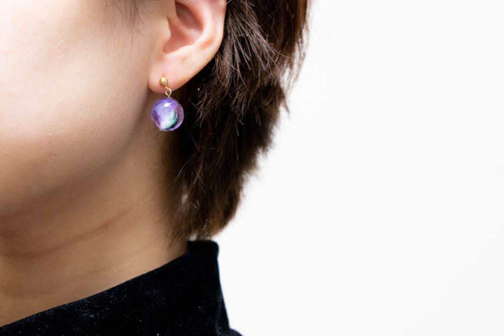 鬼滅の刃 冨岡義勇「水の呼吸」イメージ / ミニ飴ちゃんの耳飾り(ピアス・イヤリング)