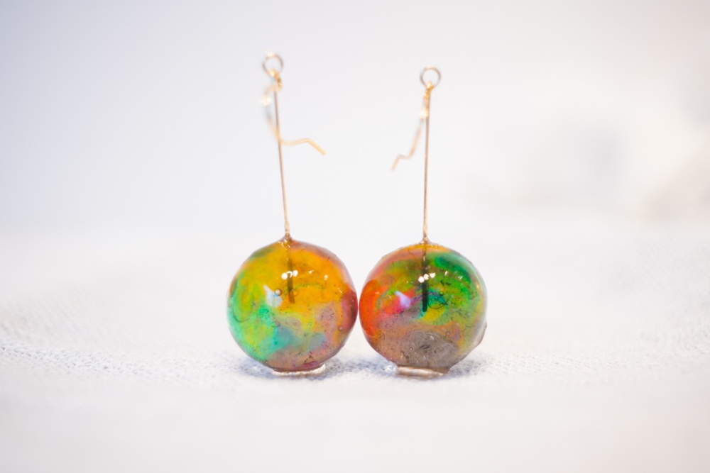 鬼滅の刃 冨岡義勇「水の呼吸」イメージ / 飴ちゃんの耳飾り(ピアス・イヤリング)