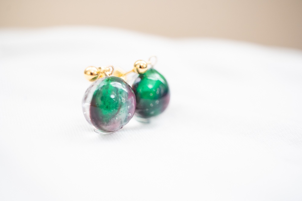 鬼滅の刃 竈門炭治郎「ヒノカミ神楽」イメージ / ミニ飴ちゃんの耳飾り(ピアス・イヤリング)