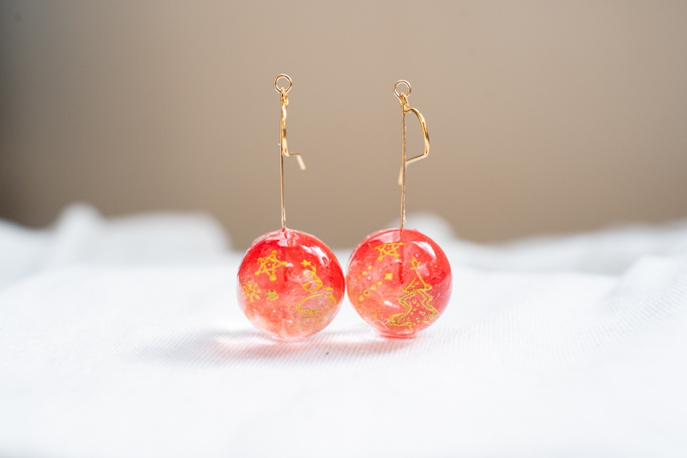 めりくり-Red- / 飴ちゃんの耳飾り(ピアス・イヤリング)