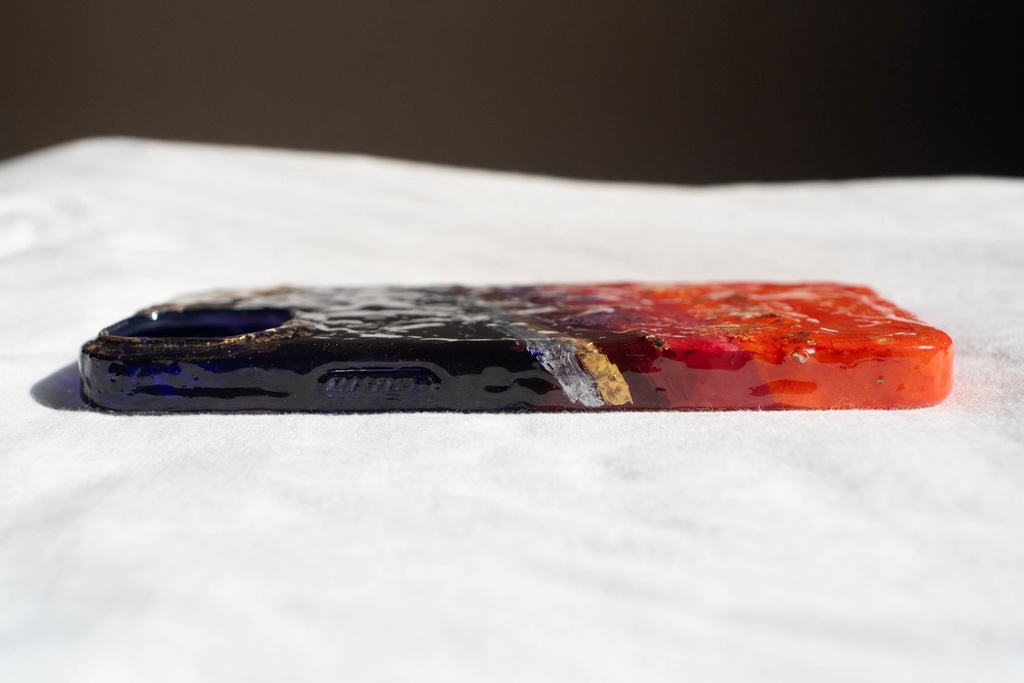 iPhone13/iPhone14 スマホケース 【ミステリアスフラワー】