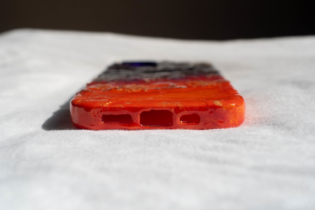 iPhone13/iPhone14 スマホケース 【ミステリアスフラワー】