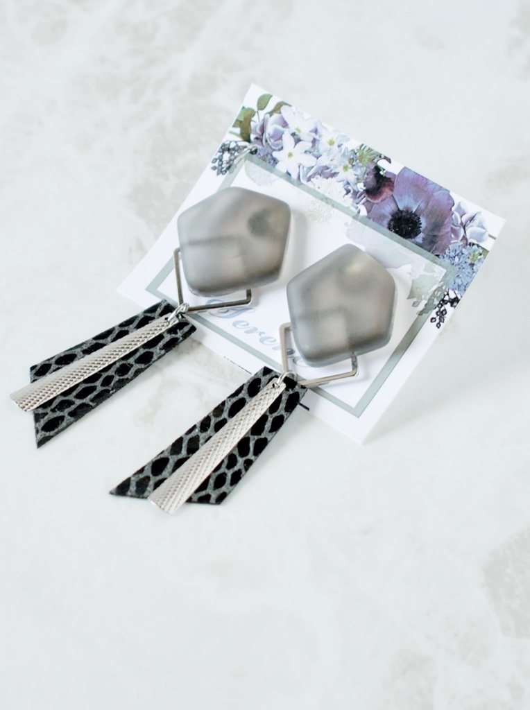 【第五人格】 夢の魔女イメージアクセ 追跡者の宝石イヤリング（ピアス）