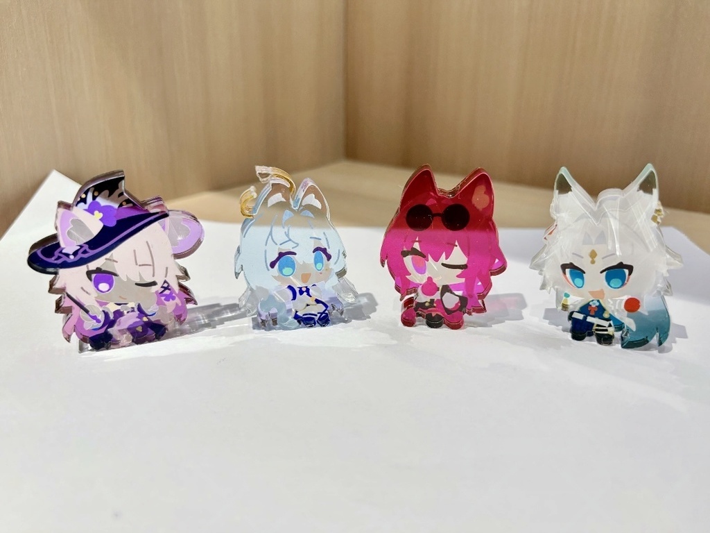 崩壊スターレイル　超厚！　自立ミニアクスタ　マダムヘルタ　ロビン　カフカ　飛霄