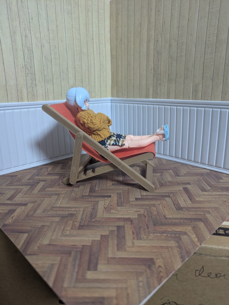 リクライニングチェア 中 メガミデバイスサイズ向け