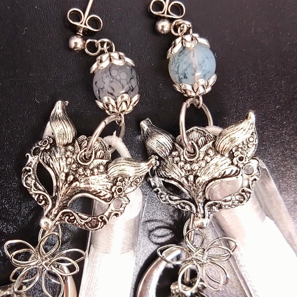 狐面の男イメージピアス