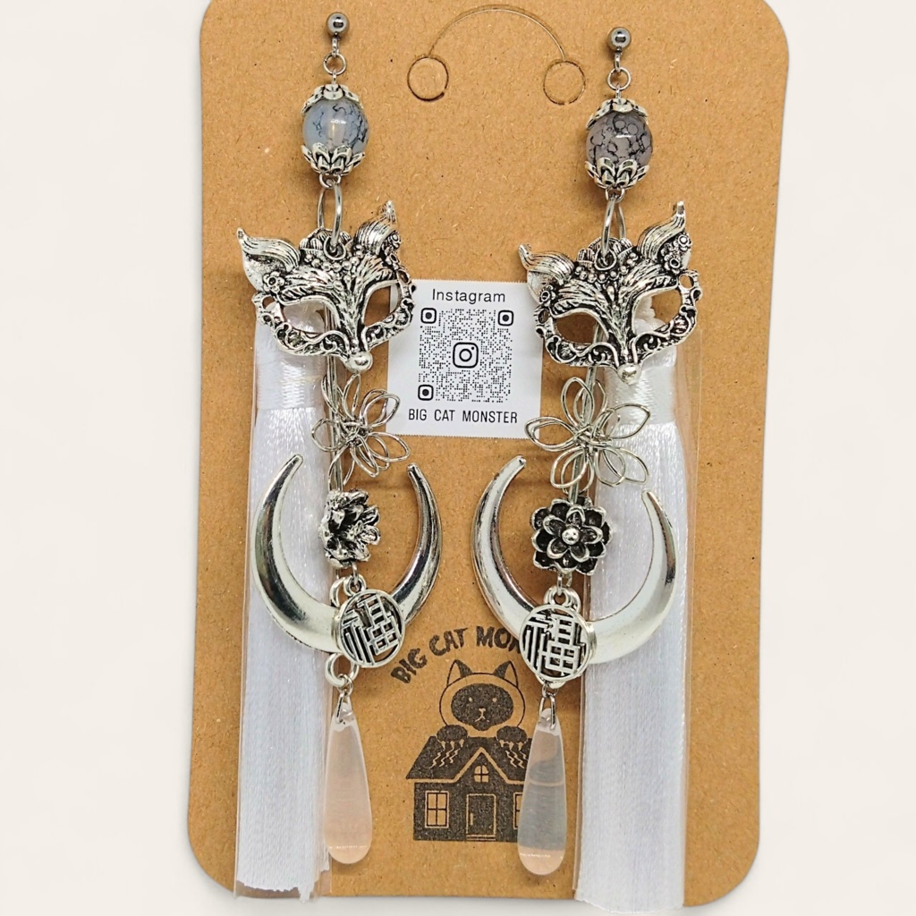 狐面の男イメージピアス