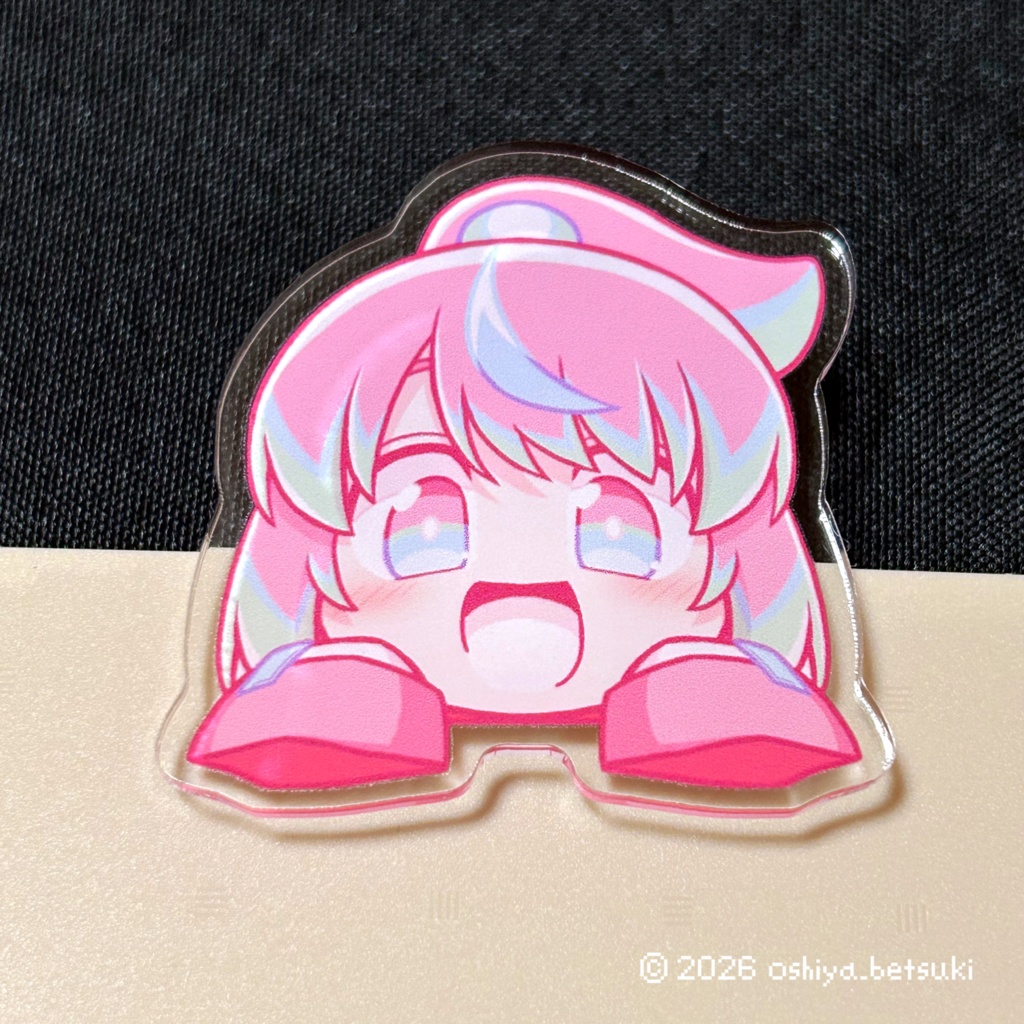 【予約受付中】ベタ娘しらたまちゃん アクリルバッジ