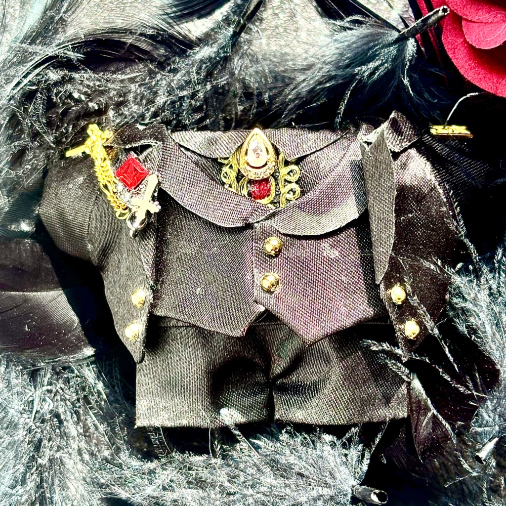 デビル・テールコート