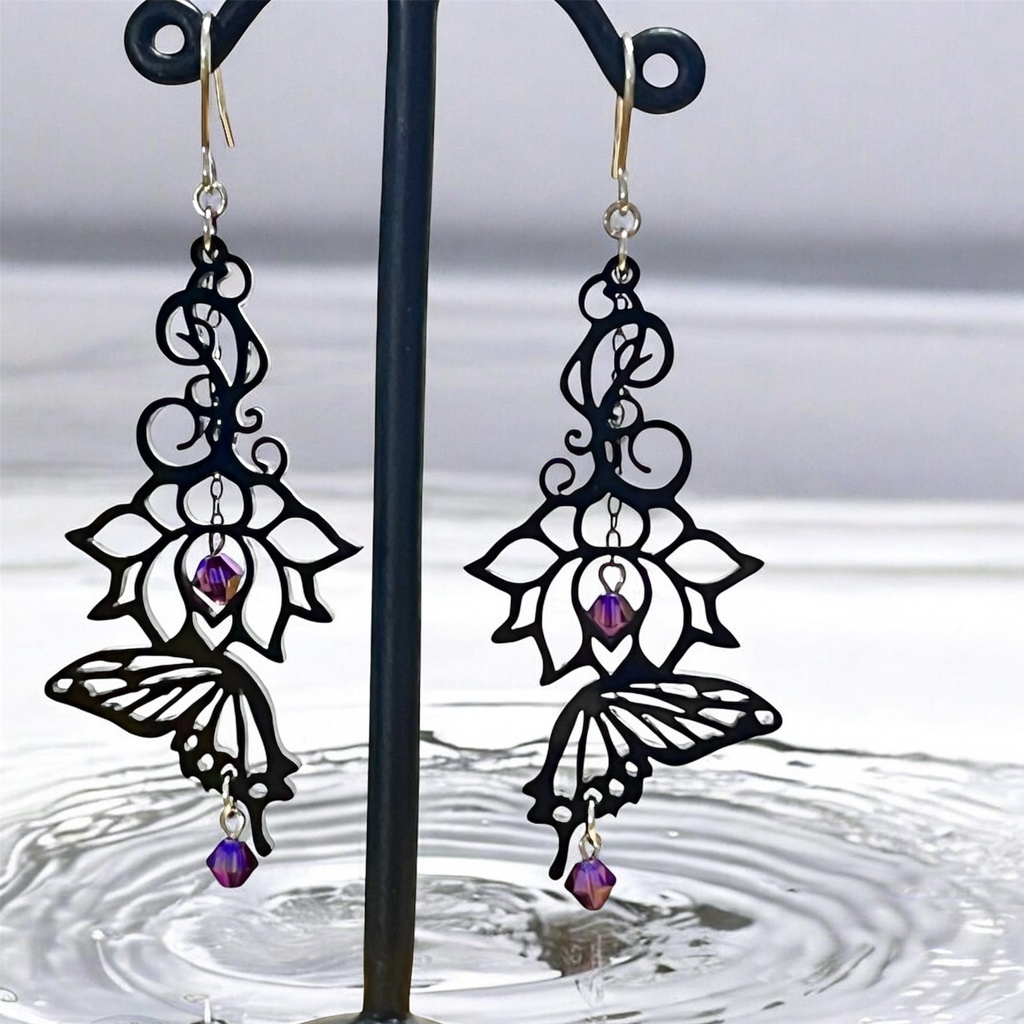 蓮と蝶のシルエットピアス/イヤリング(童磨・胡蝶しのぶイメージ)