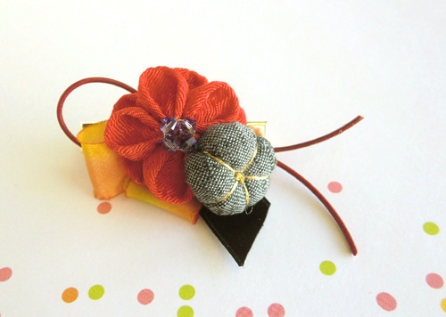 刀剣乱舞 つまみ細工ヘアクリップ 愛染 蛍丸 微炭酸的憂鬱 Booth