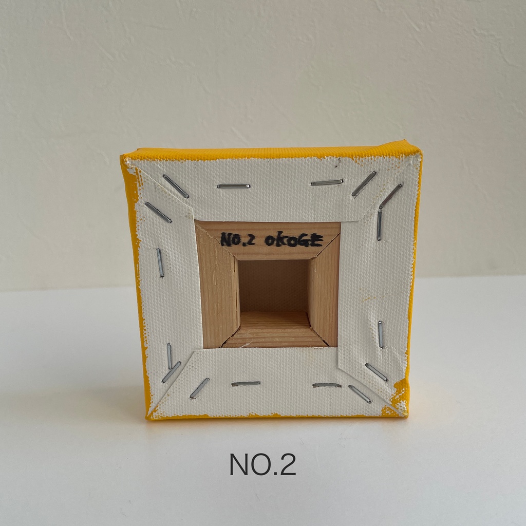 立てられる原画「もふもふ」