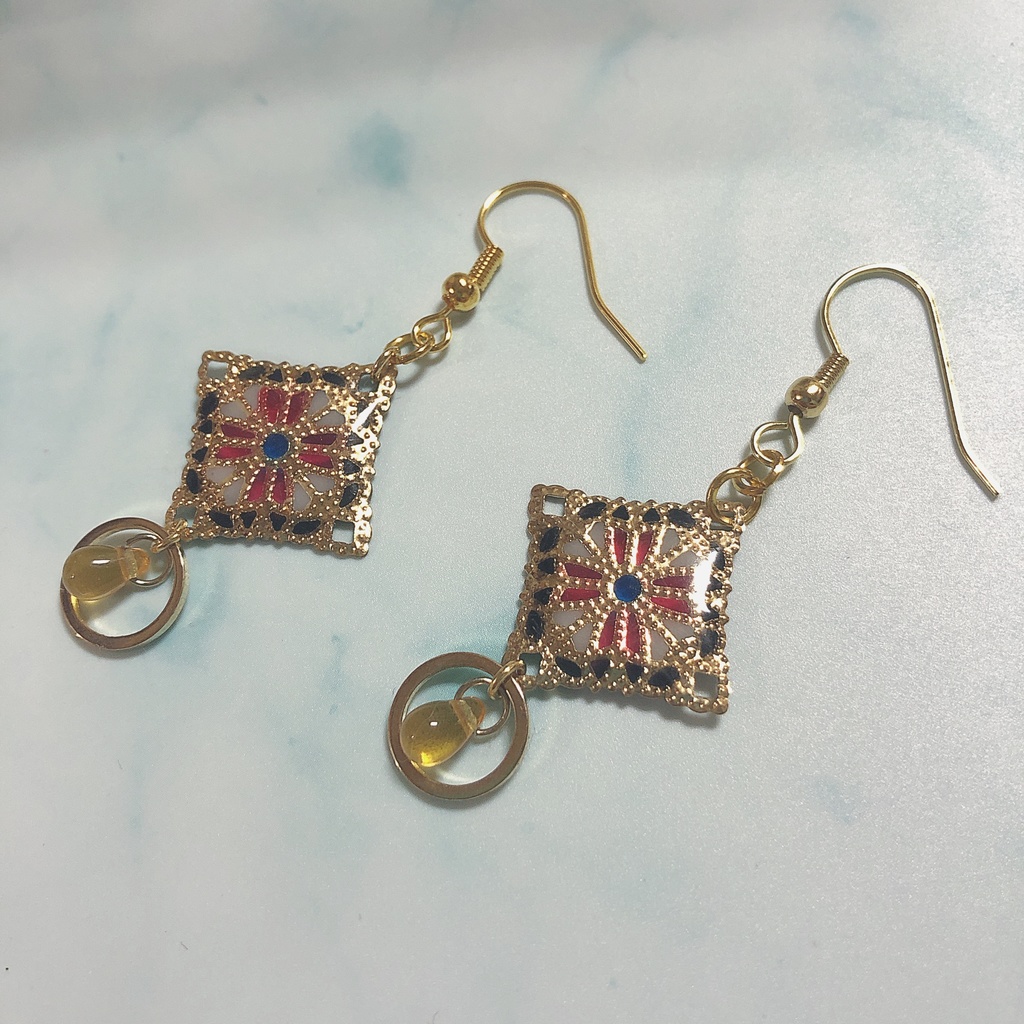 仮面ライダーマッハイメージピアス