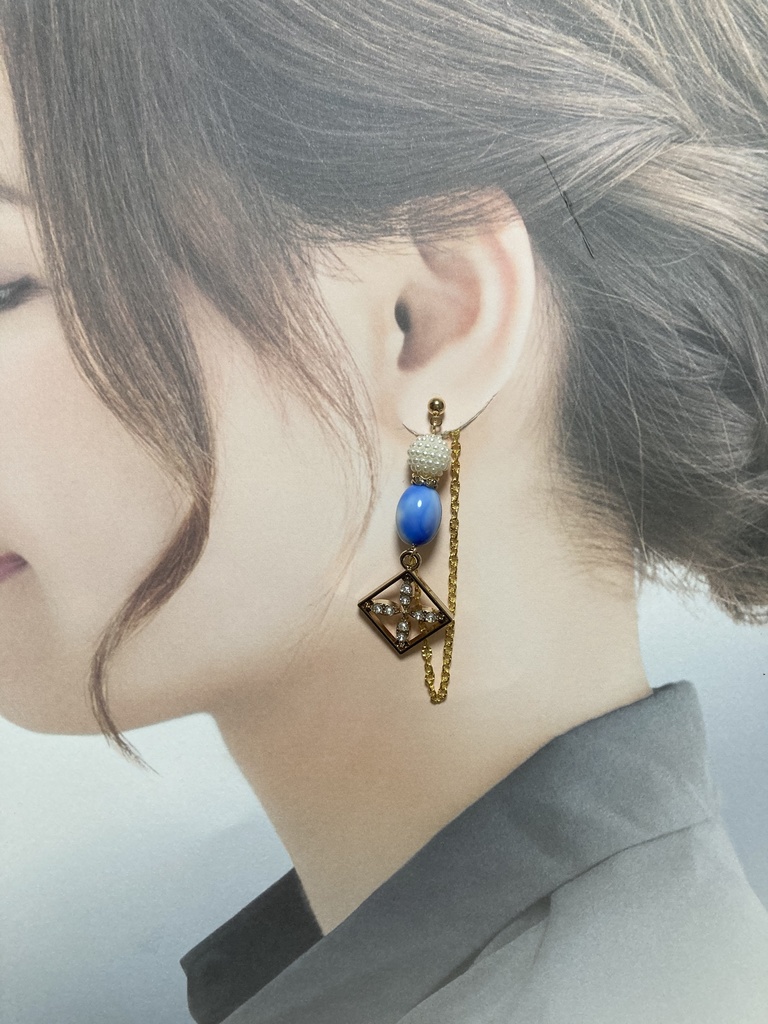 文豪✒️ピアス