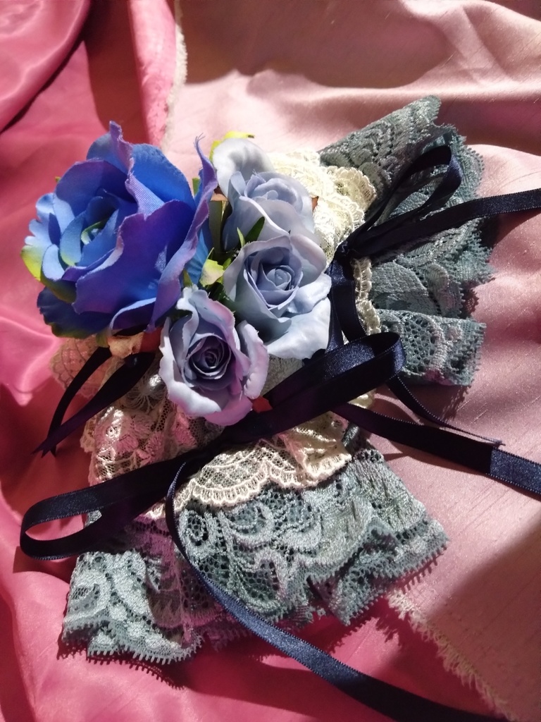 青薔薇ジャボタイ。