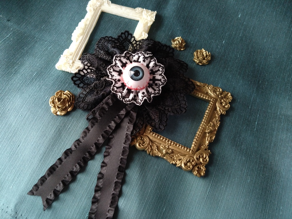 冒涜コサージュ。