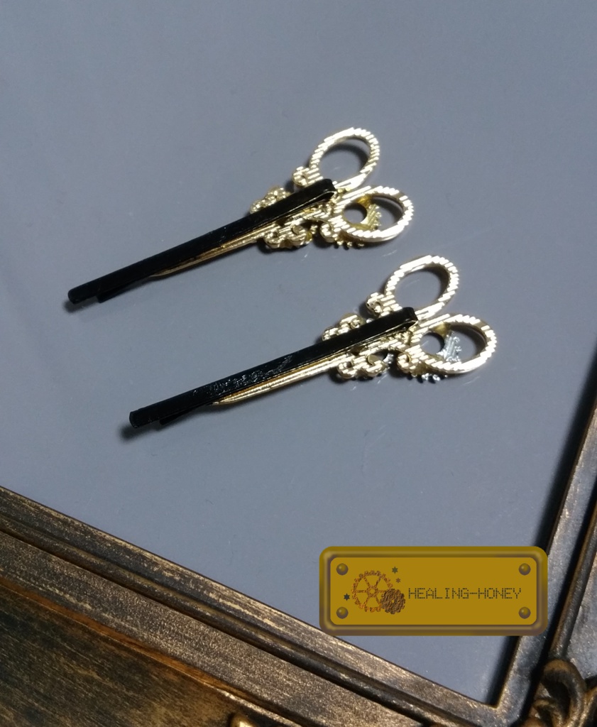 ~時を「刻む」鋏~ヘアピン