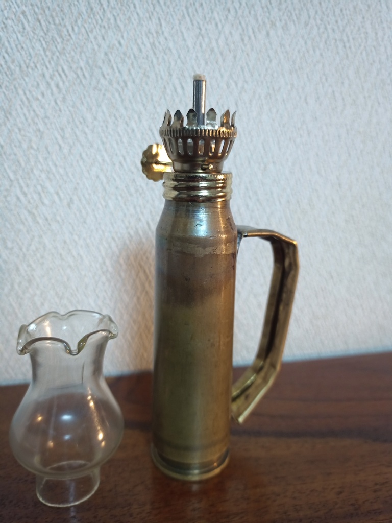 砲弾薬莢オイルランプ(B品)