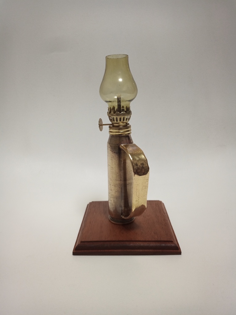 砲弾薬莢オイルランプ(茶)