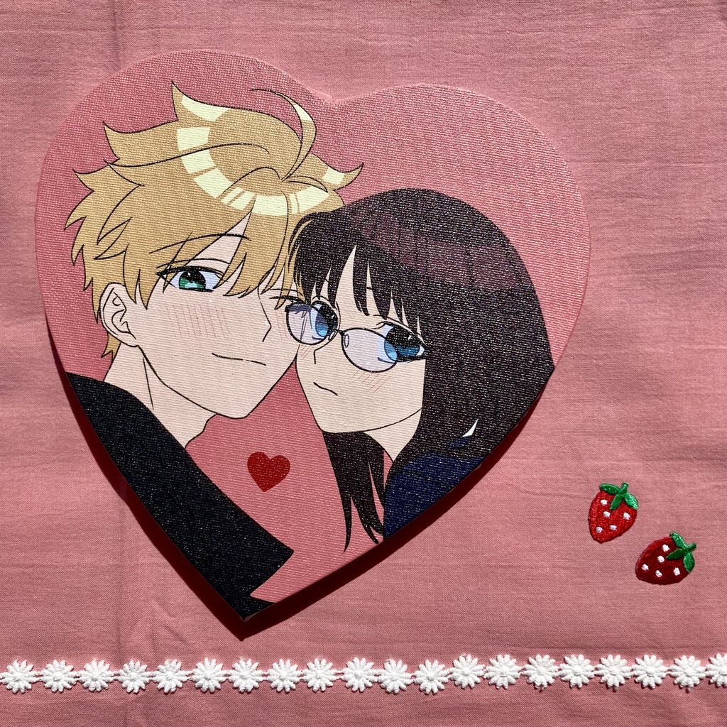 ハート型キャンバスアート