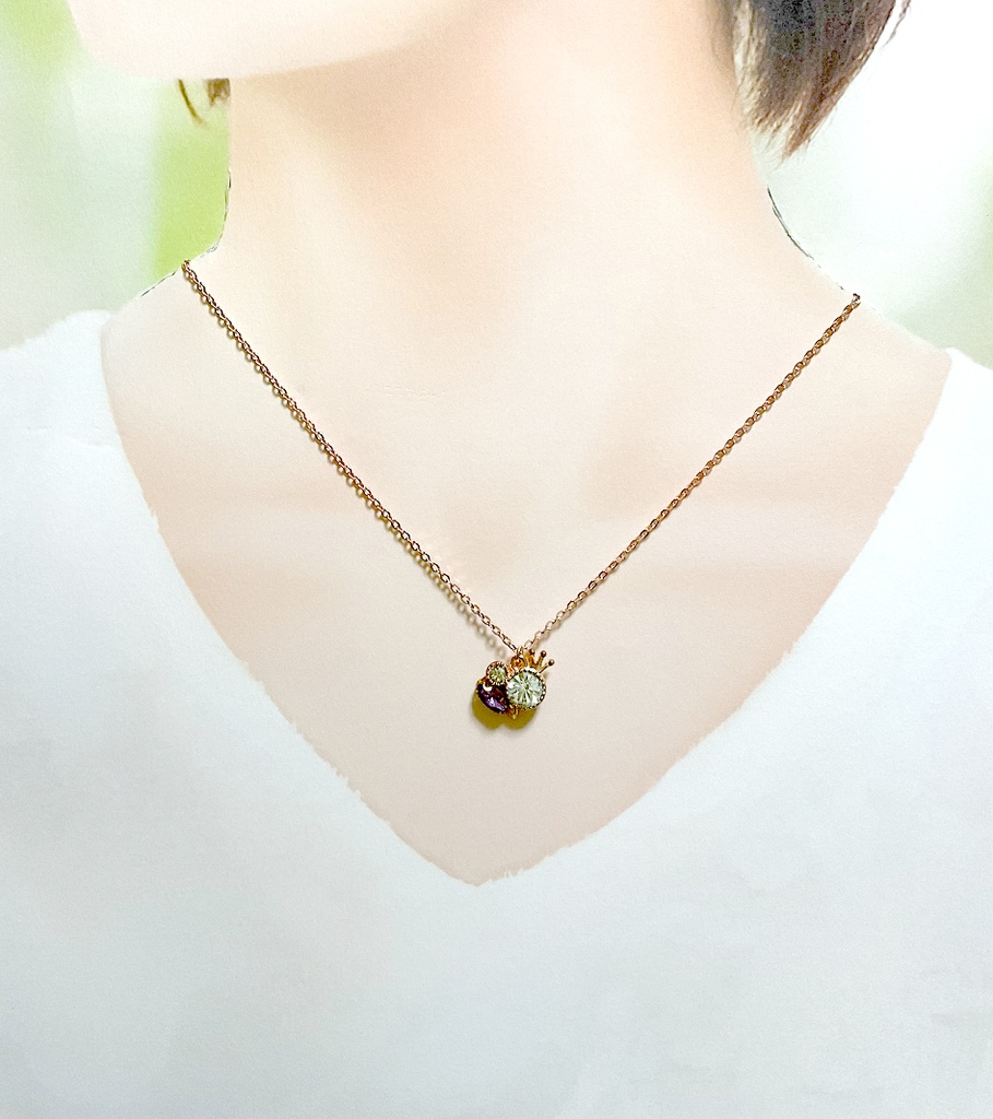 推しカラークラウンネックレスピンクゴールドチェーン