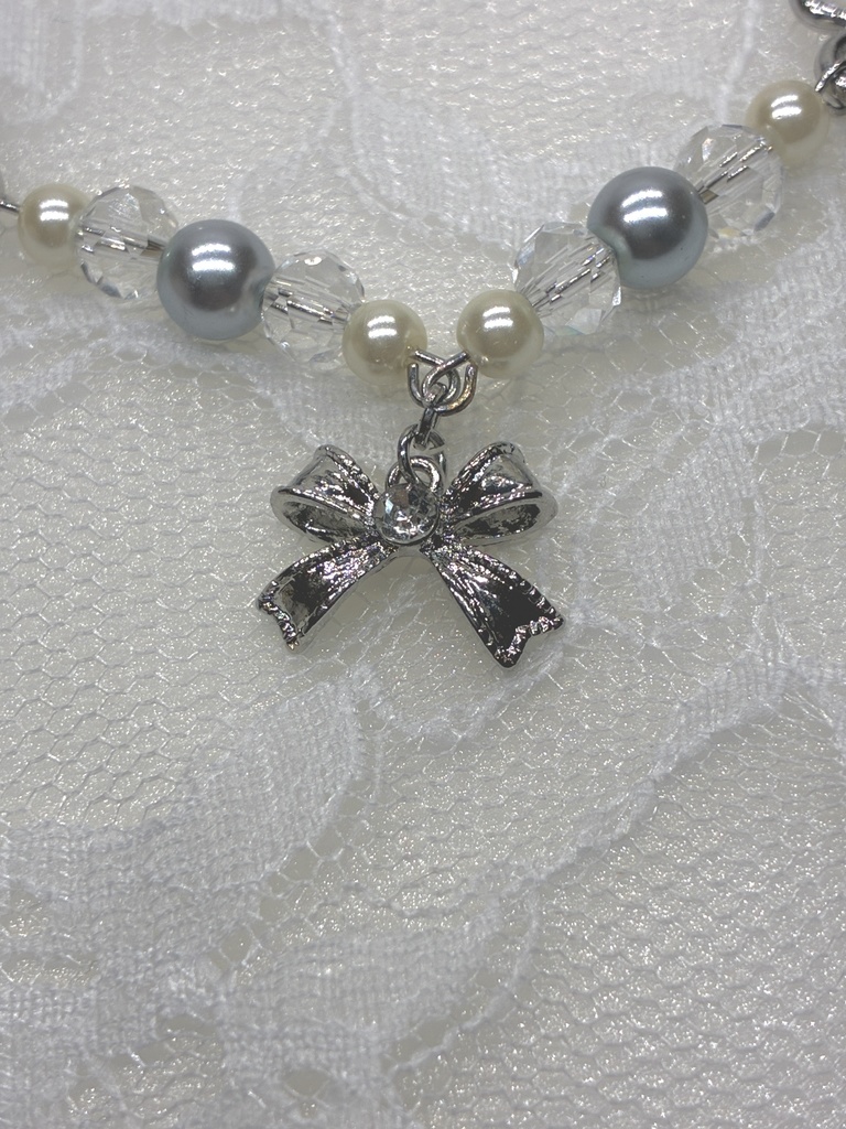 シルバーリボンのパールブレスレット