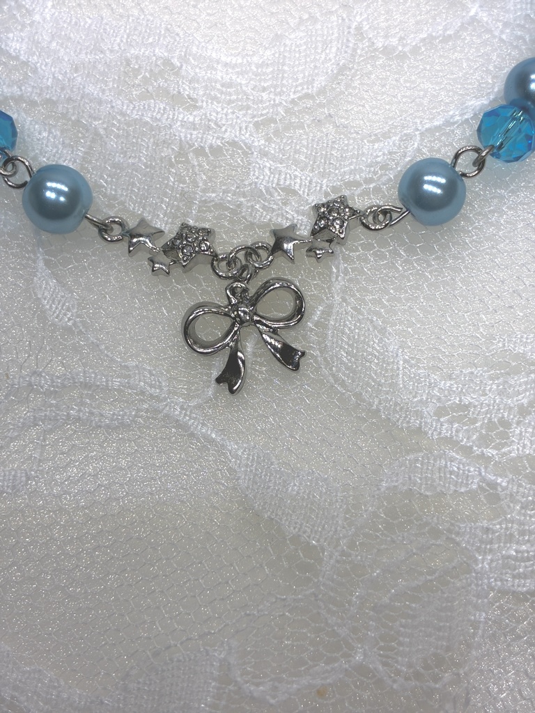 星とリボンチャーム付きのパールブレスレット