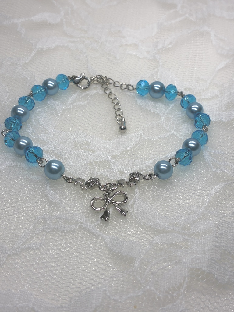 星とリボンチャーム付きのパールブレスレット