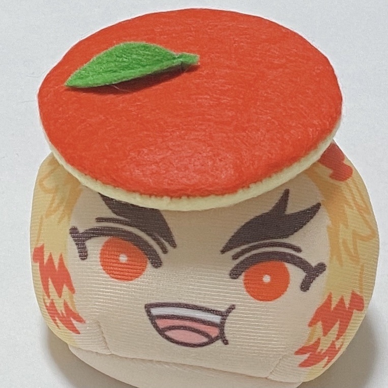 剥けたリンゴのお帽子