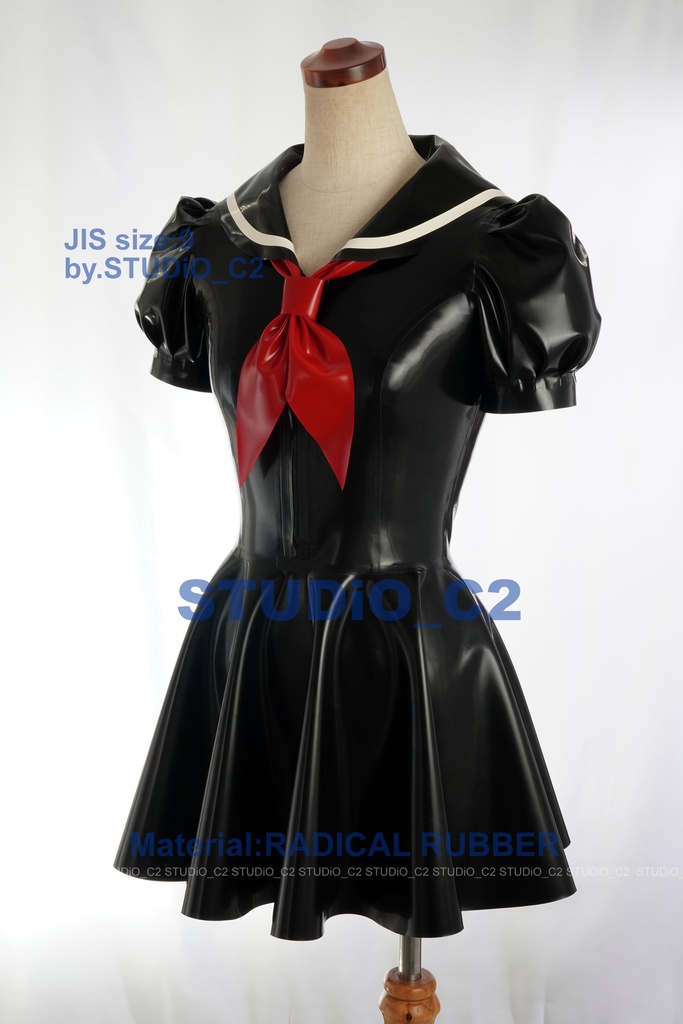 「売り切れました」試作ラバーセーラー服 9号サイズ 53:47
