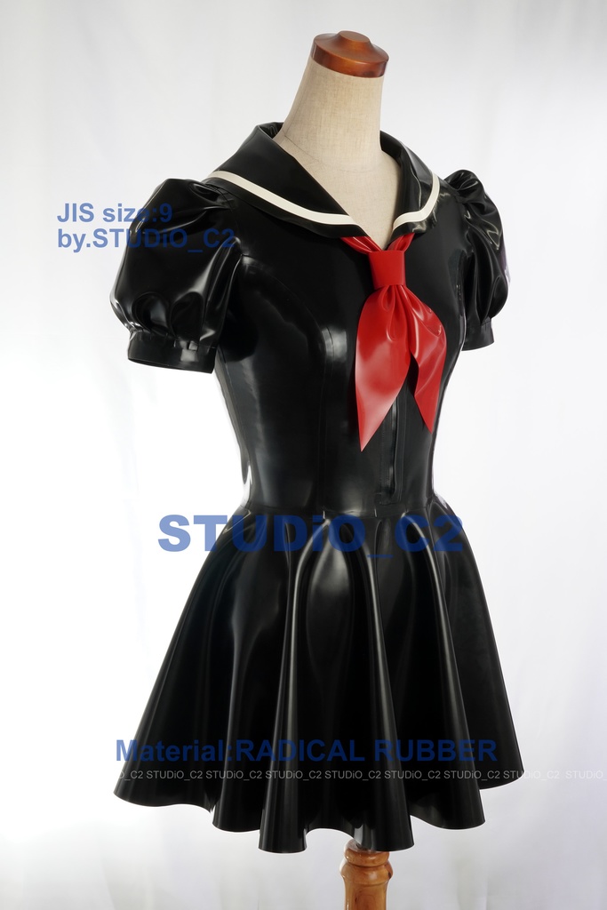 「売り切れました」試作ラバーセーラー服 9号サイズ 53:47