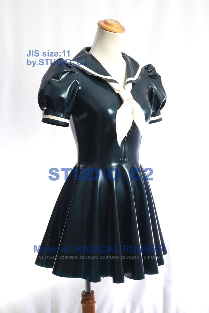 (売り切れました)試作ラバーセーラー服 11号サイズ B