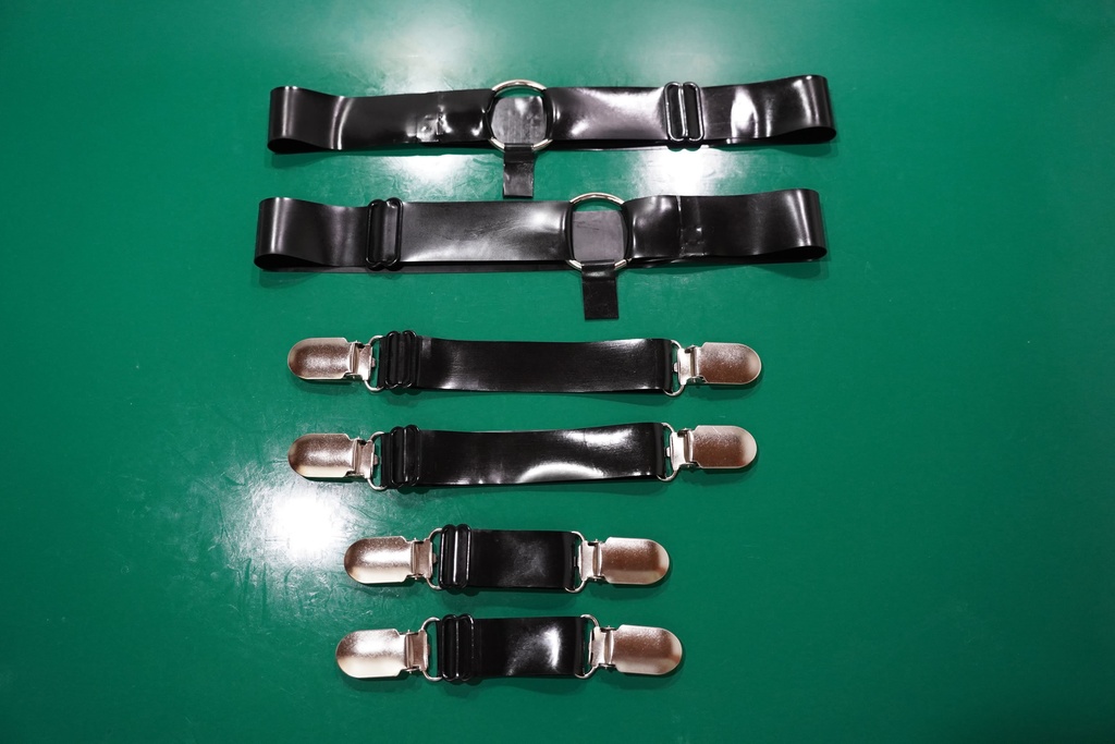 「売り切れました」ハイネック バスク B&T/B 11号サイズ