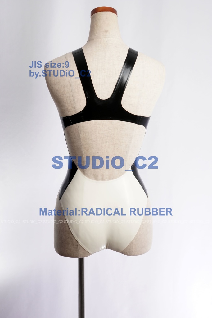 「売り切れました」ラバー競泳水着 9号サイズ 白/黒