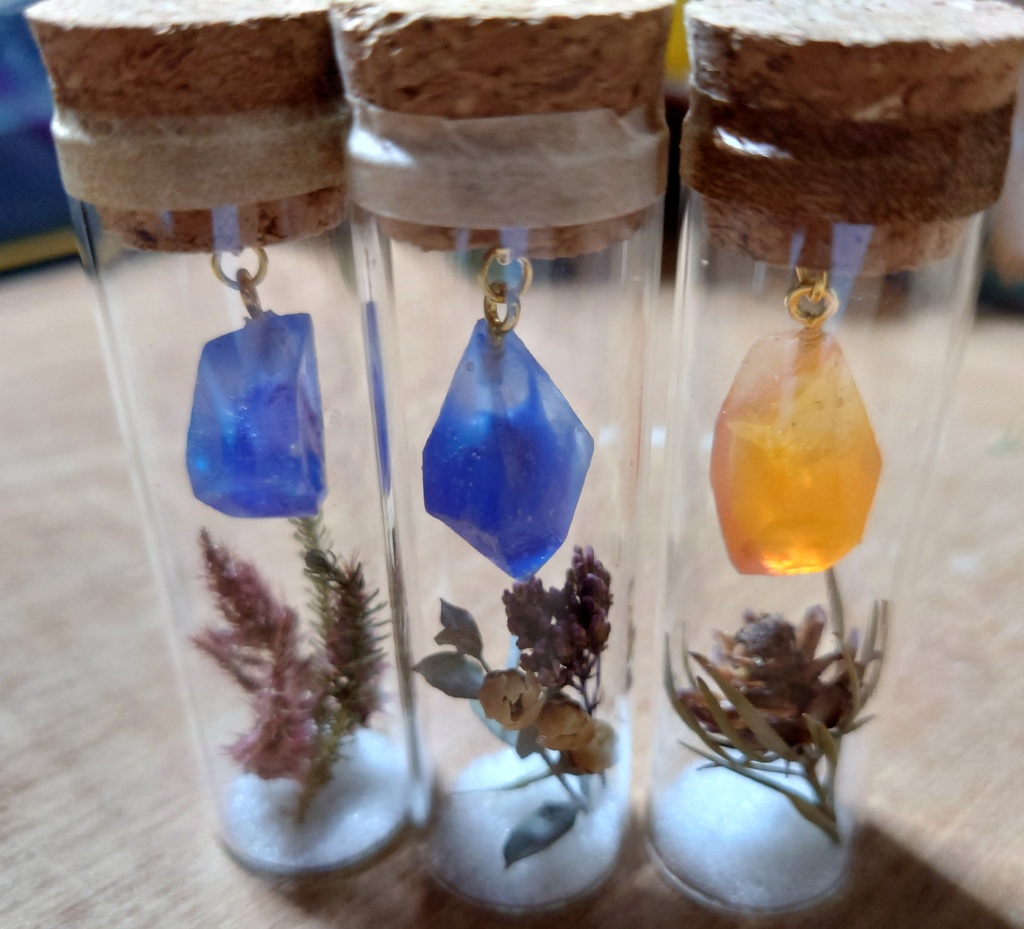 花と鉱石の標本/DR2_003