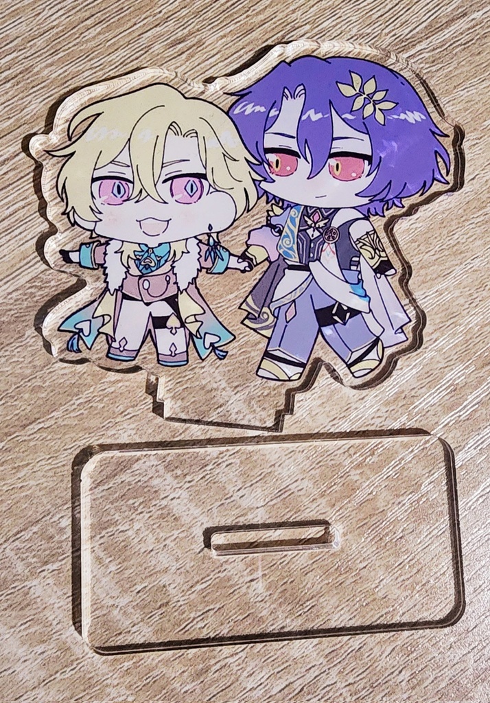 アベンシオ　アクスタ②