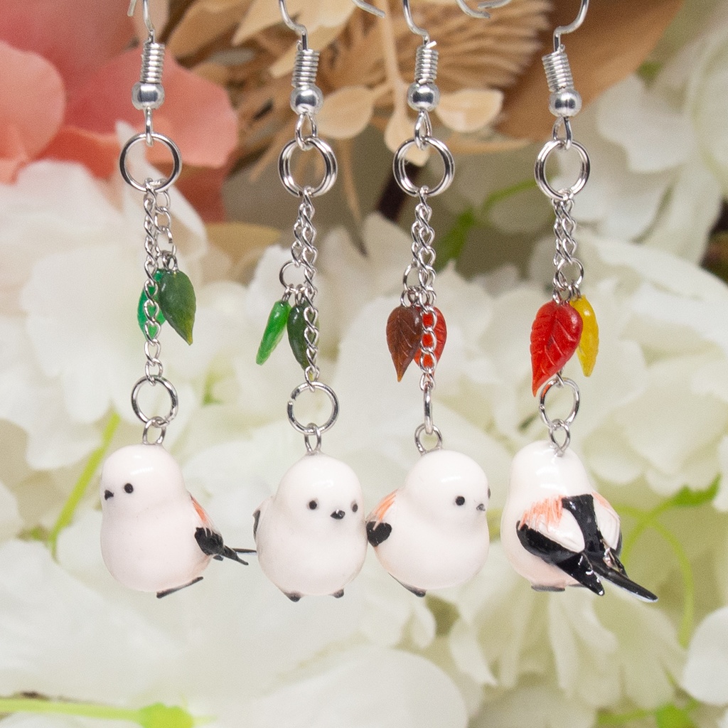 雪の妖精シマエナガのピアス・イヤリング