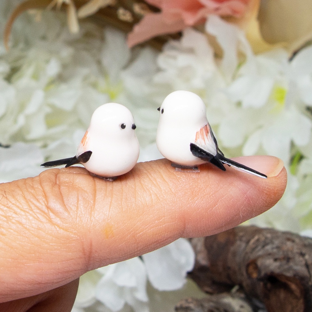 雪の妖精シマエナガのピアス・イヤリング