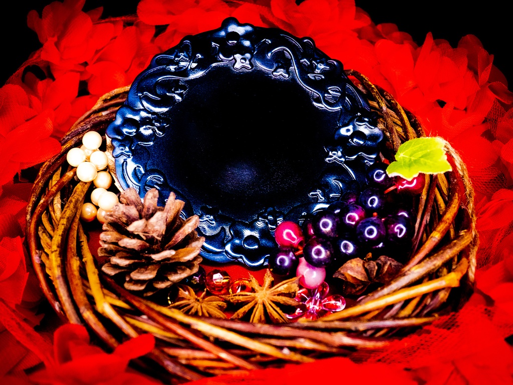 【終了】花柄ディナー皿(ブラック)