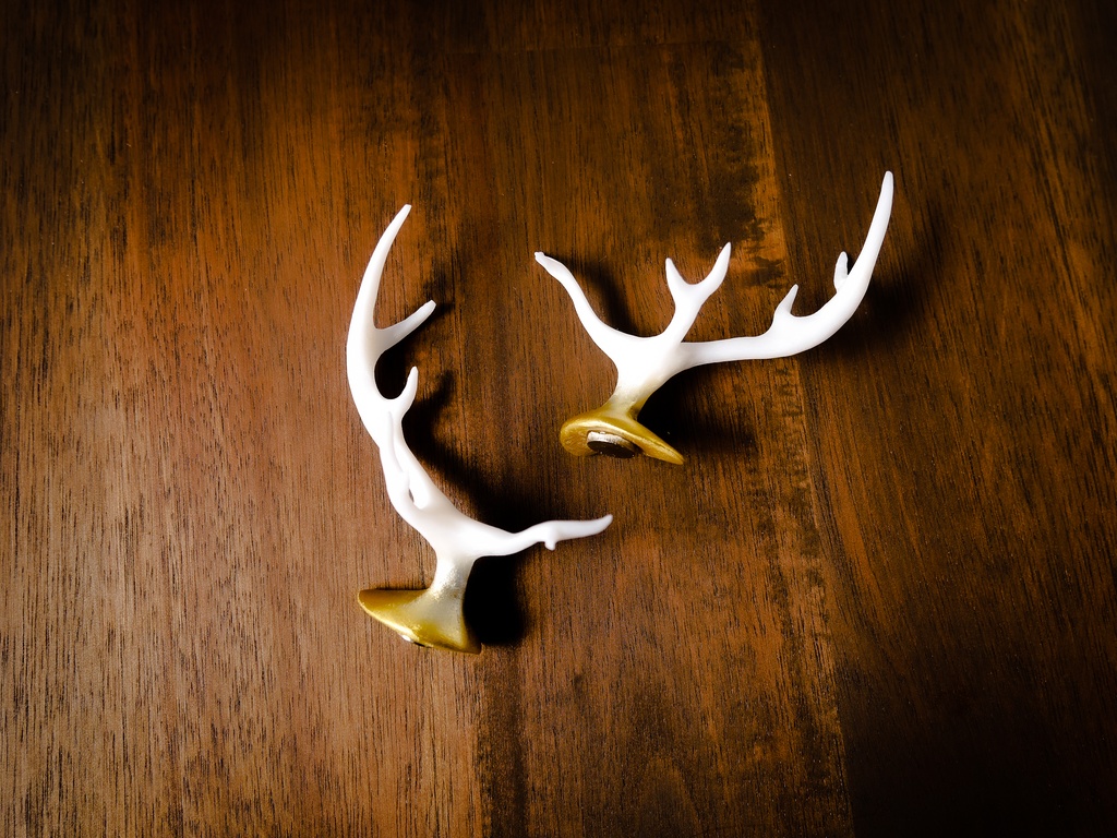 【終了】ミニ鹿角 ホワイト×ゴールド(40cmドール用)