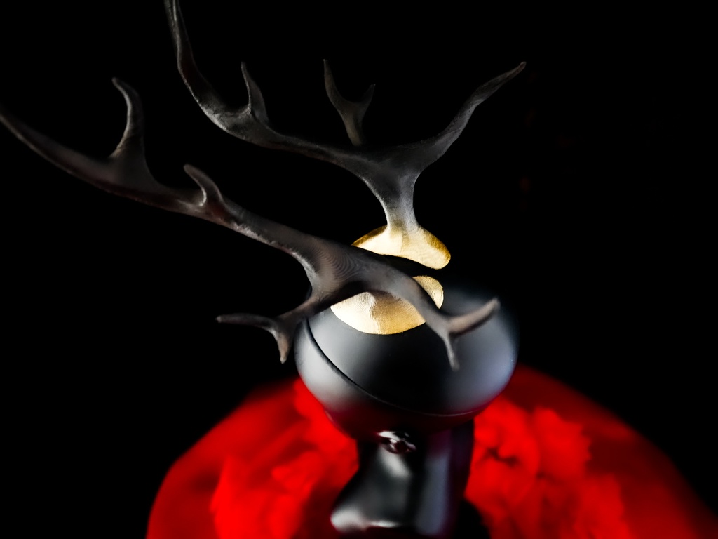 【終了】鹿角 ブラック×ゴールド(60cmドール用)