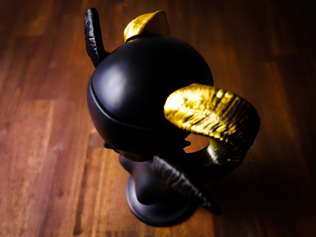 【終了】羊角 ブラック&ゴールド(60cmドール用)