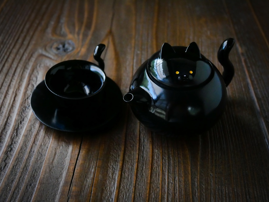 【セール】猫ティーセット 2種(60cmドール用)