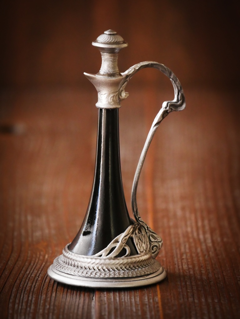 【セール】アンティークデカンタ 2種(60cmドール用)