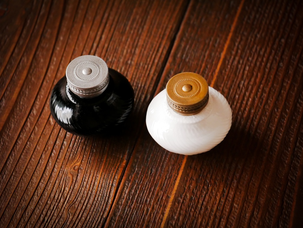 【セール】アンティークインク瓶 2種(60cmドール用)