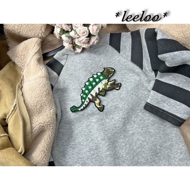 人気の恐竜アンキロサウルス/カモフラージュb★大ワッペン緑迷15-1枚