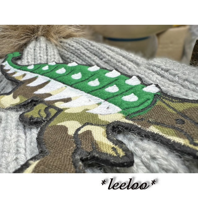 人気の恐竜アンキロサウルス/カモフラージュb★大ワッペン緑迷15-1枚