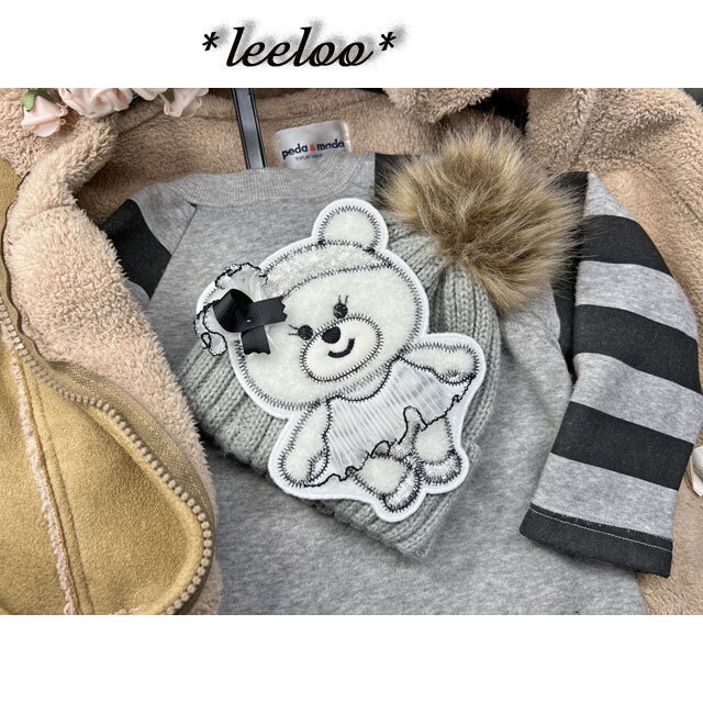 【くま刺繍ワッペン】プリーツワンピースのくまさん|モノトーン×スパンコール|アップリケワッペン