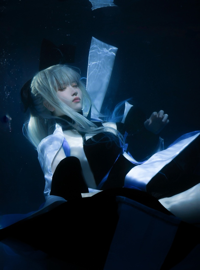 C107 新刊コスプレ写真集【Fairy tail for you】FGO モルガン